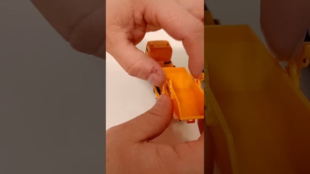 Модели коммунальной и специальной техники от Технопарк.