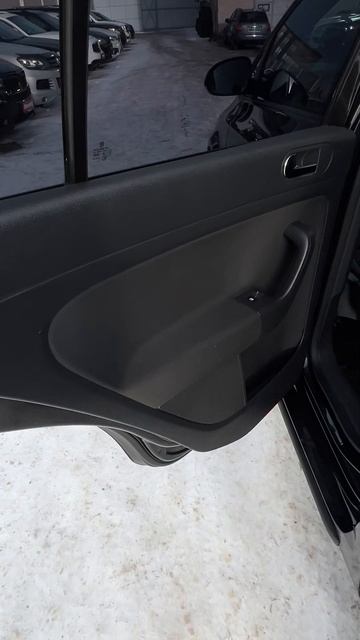 Volkswagen Golf Plus Хэтчбек 5 дв. 1.6 AT 2012г