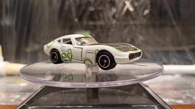 Toyota 2000GT 3 -1:64