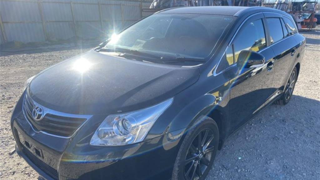 Работа двигателя Toyota Avensis
