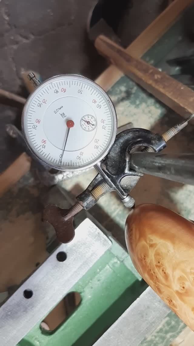 Индикаторная стойка.