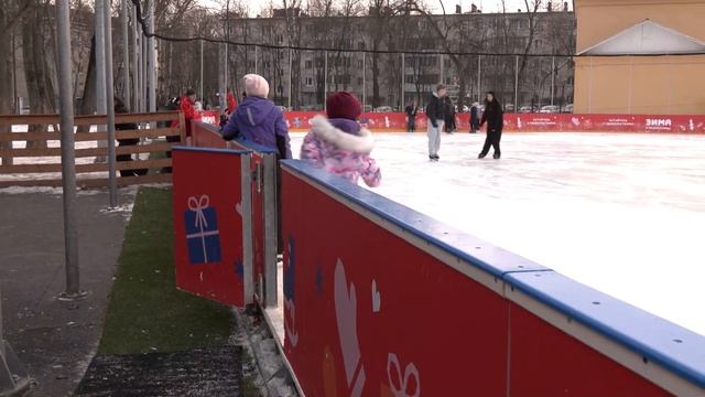 Почему жители Пушкино так любят каток в городском парке?