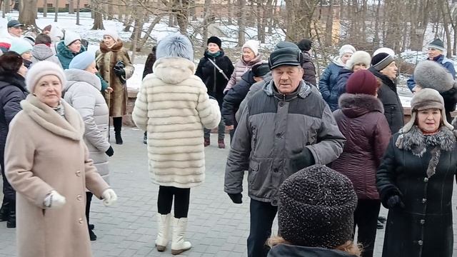 Вечер холодной зимы....... 08.02.25 Гомель парк Луначарского 🥰💫