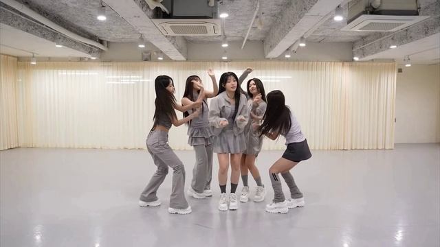 RESCENE(리센느) 'Glow Up' Dance Practice Mirrored