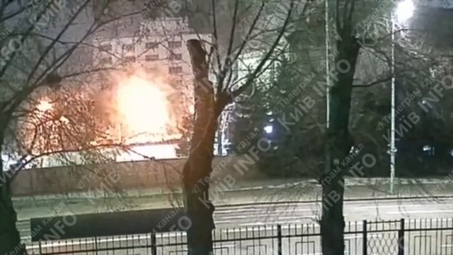 Сегодня утром Вооруженными Силами Российской Федерации нанесен групповой ракетный удар по цехам впк