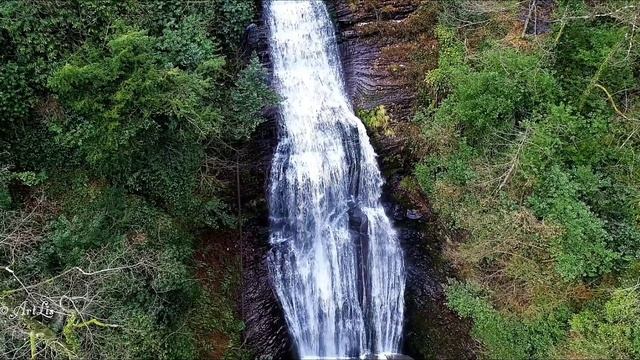 Уникальный джип тур позволит вам увидеть красивейшее места Абхазии,на которые добраться можно только