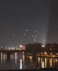 Множественные НЛО Над Прагой