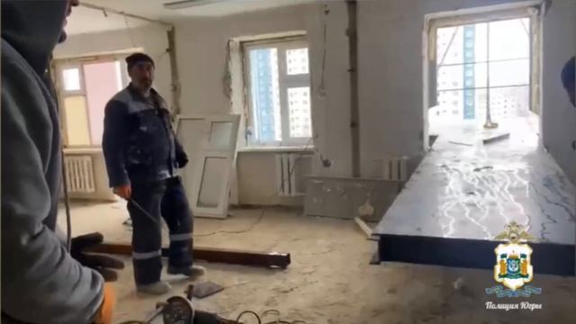 В Нижневартовске прошла облава на мигрантов 
 
Полицейские проверили также. работников, которые зани