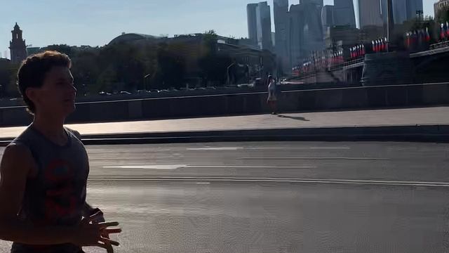 Ежедневная беговая тренировка в Москве || Подготовка к Казанскому марафону 2025 :)