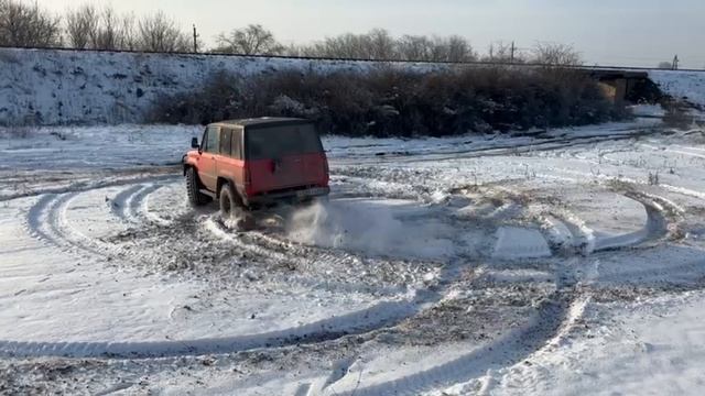 Своеобразный дрыфт... 😎