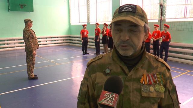 Вперёд, юнармейцы!
