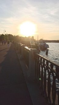 Закат на набережной Макарова.Солнце садится.