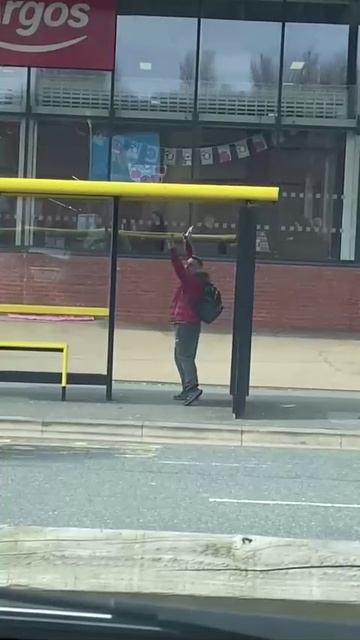 Пятница. С работки домоой!