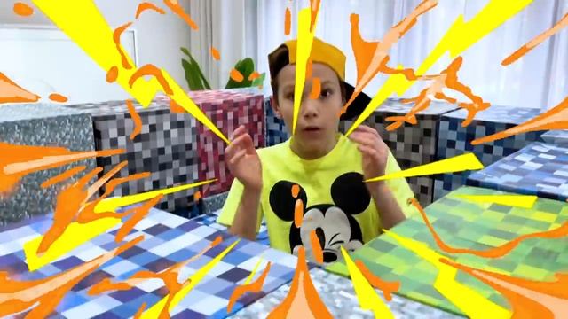 Катя хочет играть в  домике из кубиков
