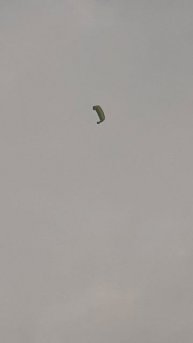 Сложенные уши на параплане... это если надо побыстрее приземлиться Парапланеризм.полёт на параплане