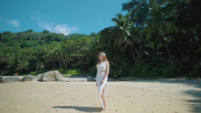 Короткое видео на пляже в Тайланде пхукет