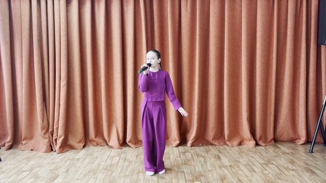 Паульзен Элина, 10 лет, Т. Андрейченко - Музыкант