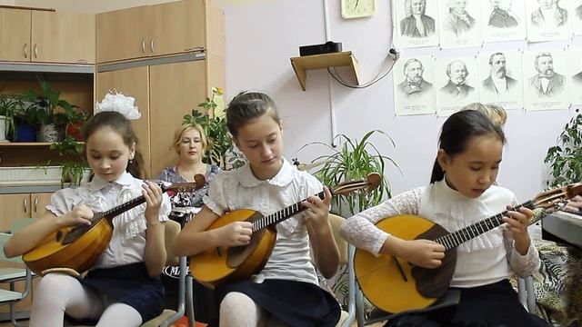 Дши им.Г С.Райшева. Салым Хмао-Югра Ансамбль домристов