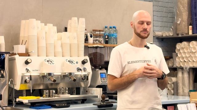 Обучение: Классически Напитки - Флэт Уайт и Дабл Уайт