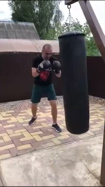 Боксерский мешок груша 80 кг (140 см)