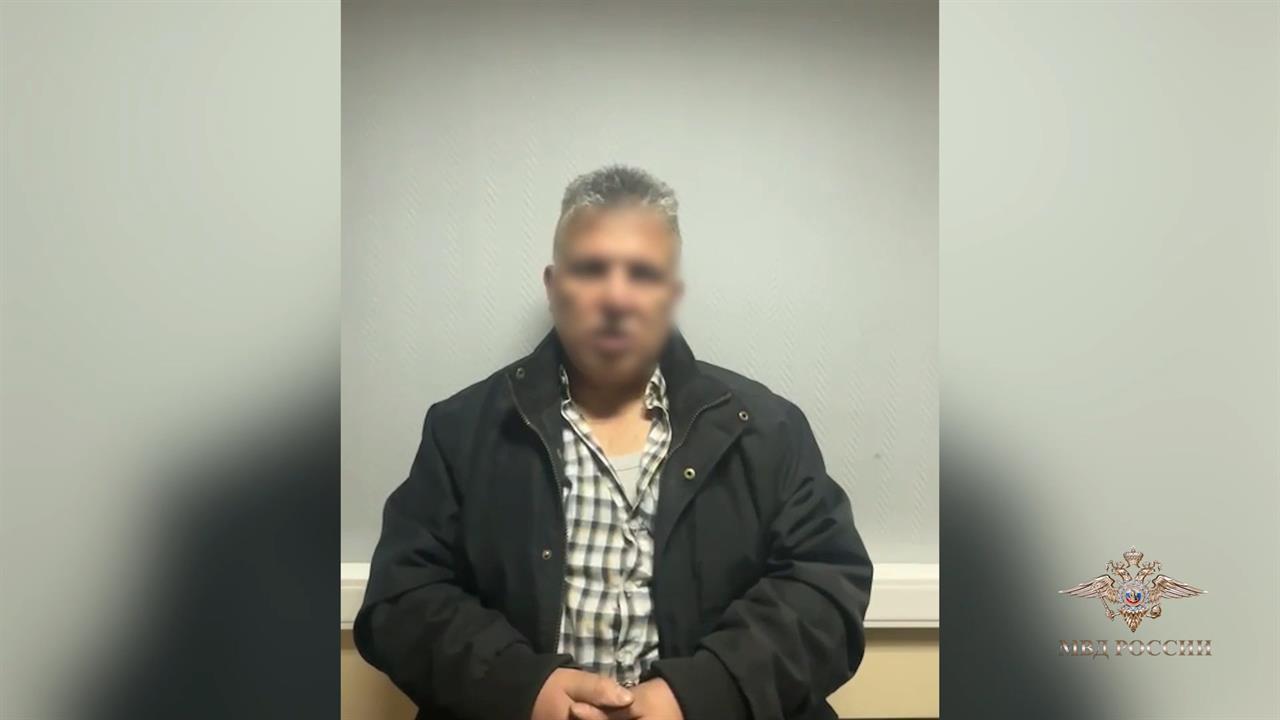 В Москве задержан мужчина, пытавшийся продать младенца с сообщницей: кадры допроса