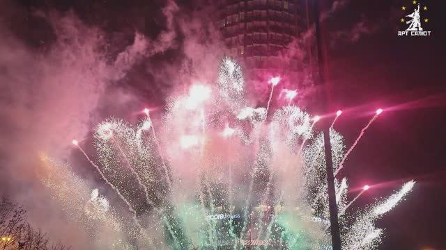 Фейерверк Революция