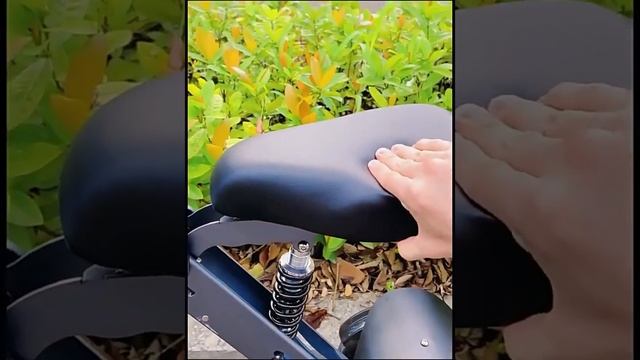 Складной скутер, помещается в багажник авто