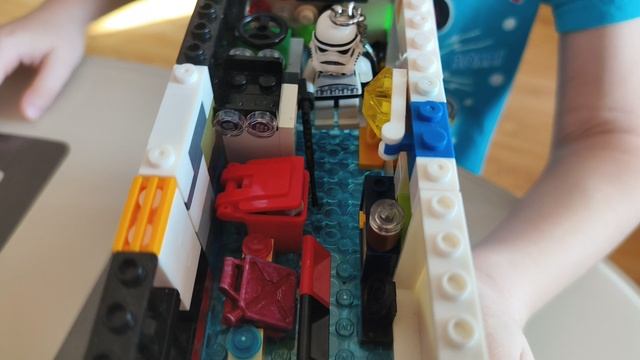 Банк из конструктора