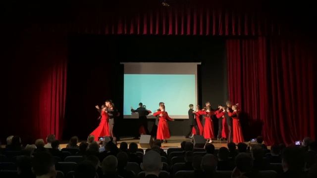 Военное танго. Танцевальный коллектив «Кадетские традиции» 14-15 лет
14-02-2025