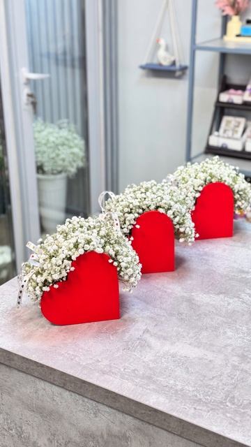 Композиции и букеты ко дню всех влюблённых! #цветы #flowers