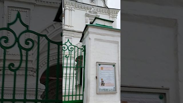 Храм Успения Богородицы в Путинках