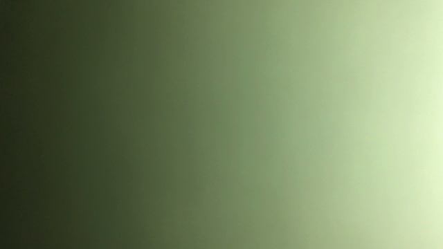 Девушка за рулем мечтает