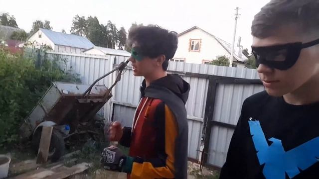 БЭТМЕН ПРОТИВ ЗОМБИ Справиться ли старина Бэтс? BATMAN VERSUS ZOMBIES