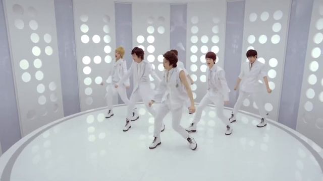 Boyfriend - Boyfriend (HD-1080p) - AnhTrang.Org