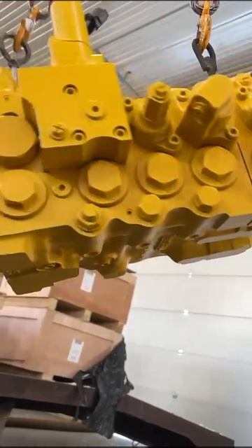Komatsu D65EX,
Komatsu D65PX,
Komatsu D65WX,
Номер OEM: 723-64-24100