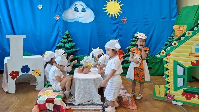 Улусный конкурс "Театр и Дети" МБДОУ ЦРР д.с " "Мичээр" с.Бетюнцы