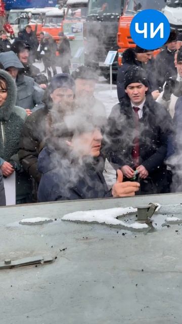 Рустама Минниханова в Челнах угостили чаем из полевой кухни