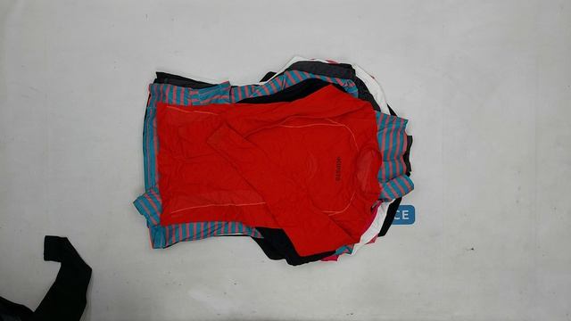 35592 Тонковки спортивные женские, секонд (extra/1 кат), Италия, 4 пак, 4.1 кг, 4.95€/кг, 25 шт