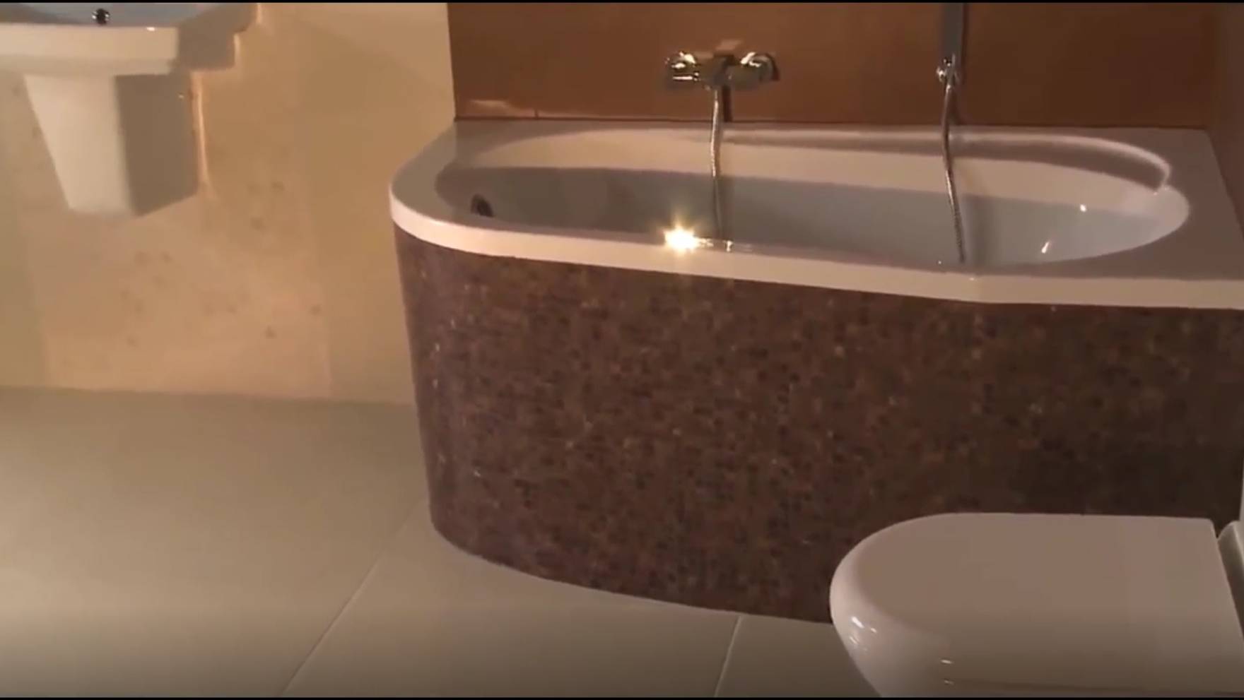 Укладка плитки в ванной комнате