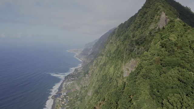Полет над лучшими местами мира с разрешением 8K HDR 120 кадров в секунду (Dolby Vision)