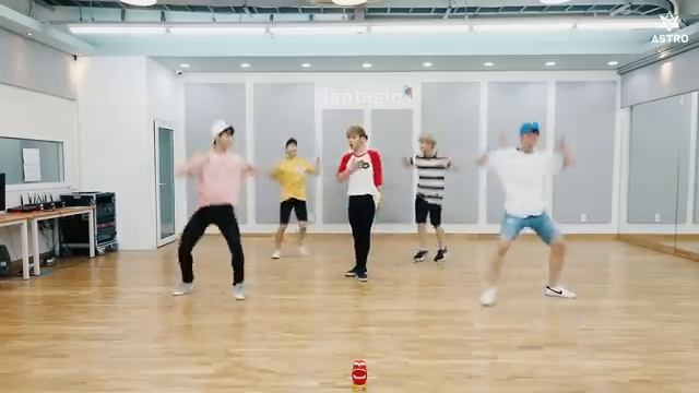 ASTRO - breathless (dance practice)
