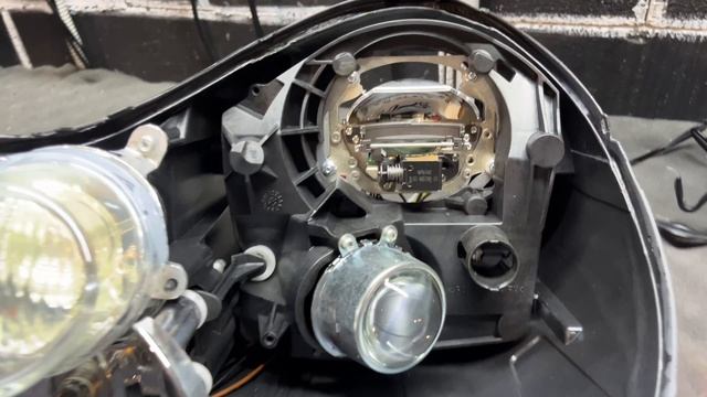 Porsche Cayenne 955 - ремонт фар, замена линз, диодные Expression Drive