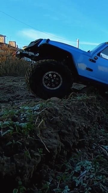 Преодоление рва Jeep Wrangler JK Rubicon Injora.