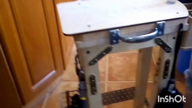 Столик подкатной (Table sliding table).