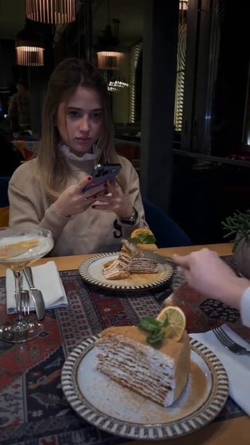 Не Оценила Мою Шутку... 🍰☕😯