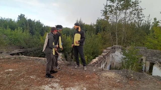БЭТМЕН ПРОТИВ ЧЕРЕПАШЕК-НИНДЗЯ . Batman vs versus teenage mutants ninja turtles.Выход на поверхность