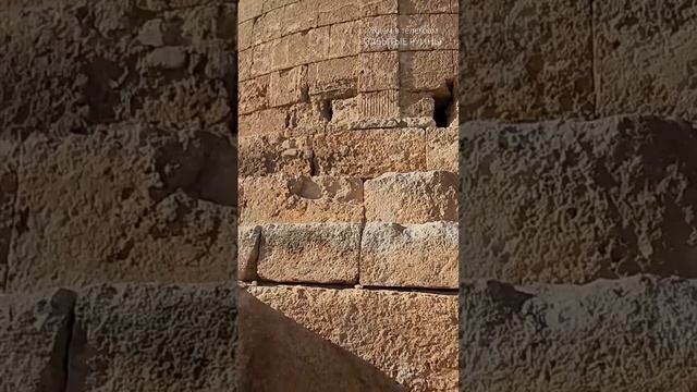 Странная башня в Месопотамии (Турция)