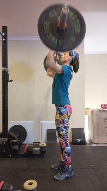 Толчок с плеч в ножницы из-за головы+ толчковый швунг + толчок с груди в ножницы