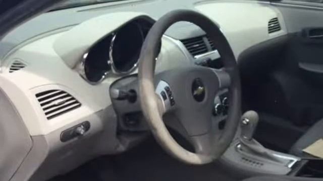 2010 Chevrolet Malibu 4dr Sdn LS (Port Alberni, British Columbia)