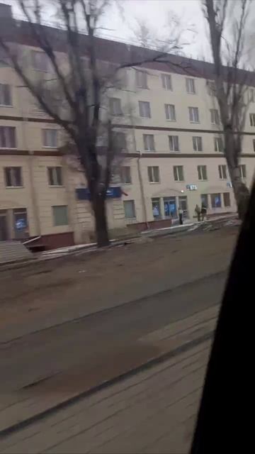 На улице Артема в Мариуполе загорелась машина